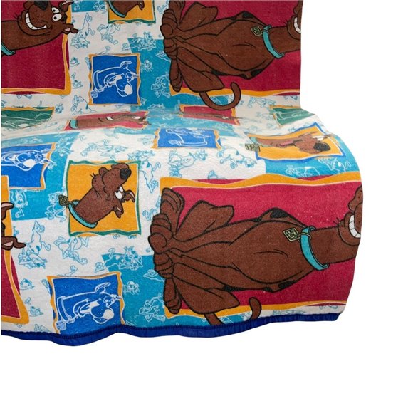 Rare Scooby-Doo Posing Vintage 1980's 80's Cartoon Throw Blanket 59 X 41 - Picture 5 of 11